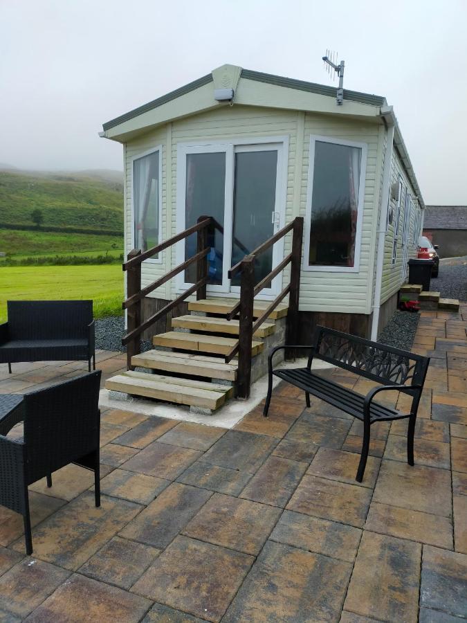Slieve Croob Cosy Caravan Finnis Zewnętrze zdjęcie